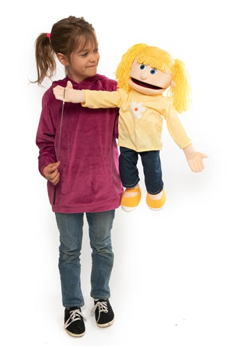 בובת הילדה טליה עם פה נפתח Silly 2521