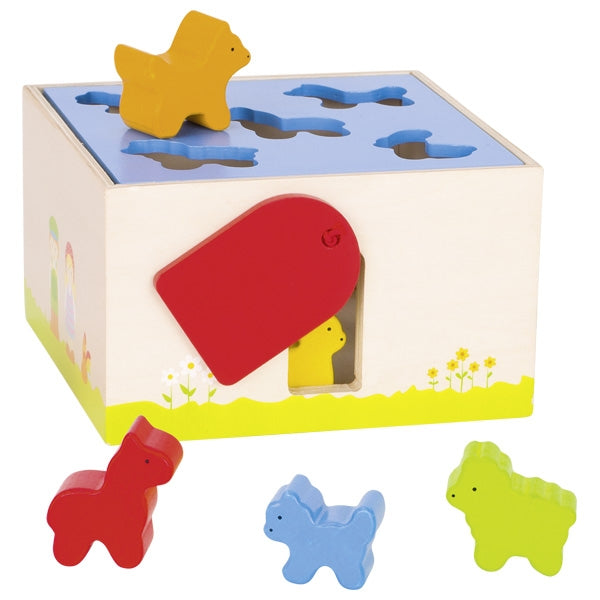 צעצועי עץ GOKI השחלת צורות בע"ח 58665