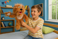 בובת הכלב הקטור Living Puppets W913
