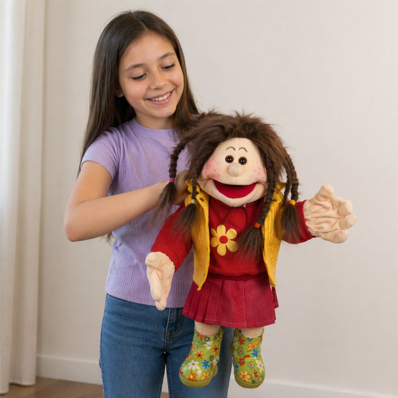 בובת הילדה לנה Living Puppets W509