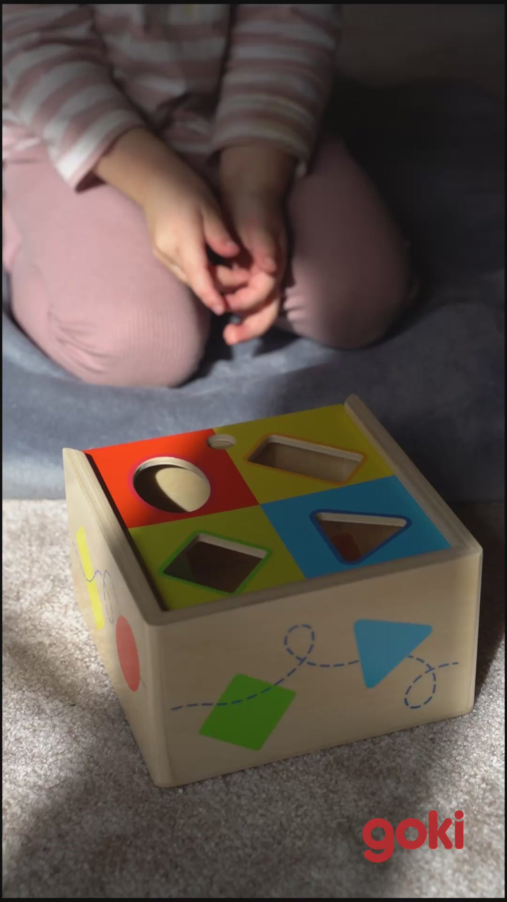 תיבת התאמת צורות מסתובבות מעץ GOKI